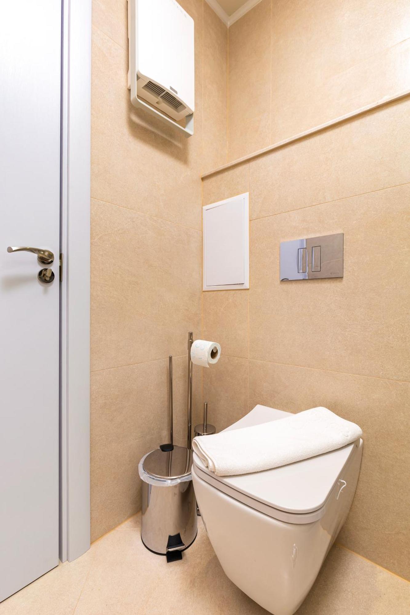 Appartamento Cityscape Retreat 1Bd Flat In The Heart Of Plovdiv Esterno foto